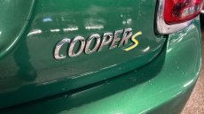 MINI Hatchback 135kW Cooper S Level 2 33kWh 3dr Auto Electric Hatchback